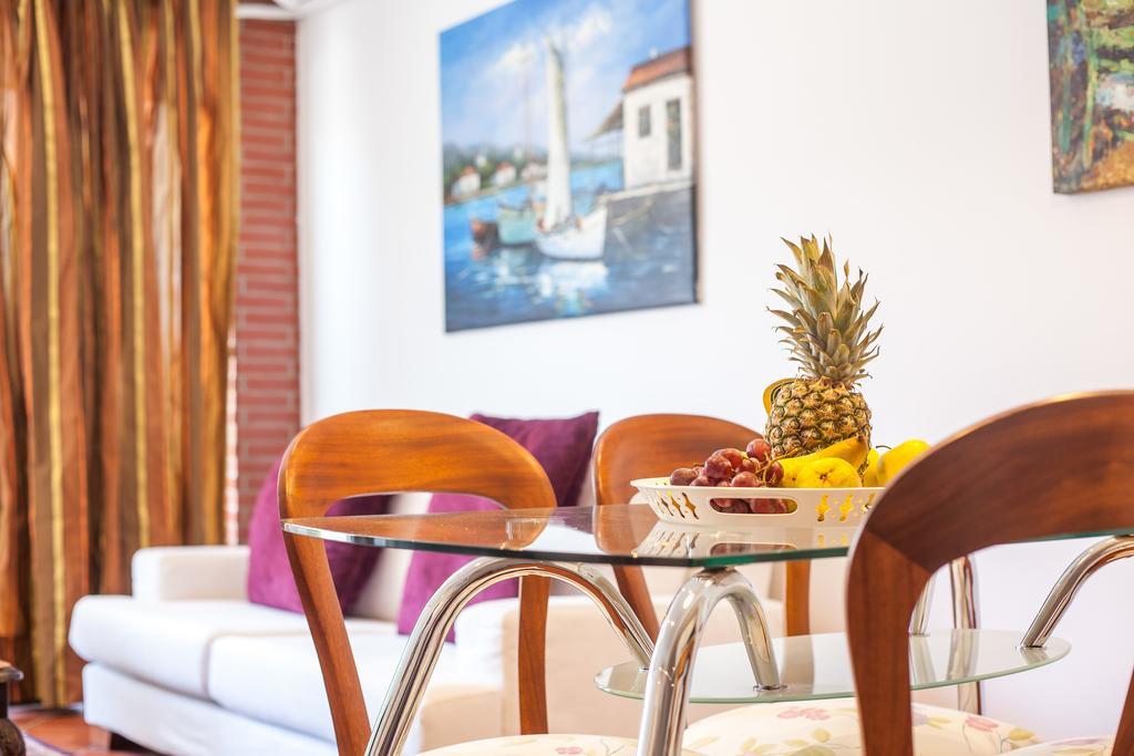 Danezis City Stars Boutique Aparthotel (Adults Only) Rhodes City Ngoại thất bức ảnh
